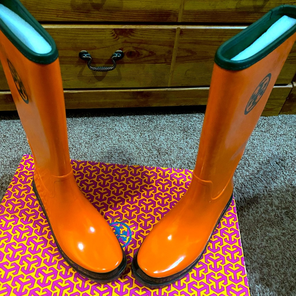 Vintage Tory Burch Rain Boots!!!!!!!!!!Never worn!